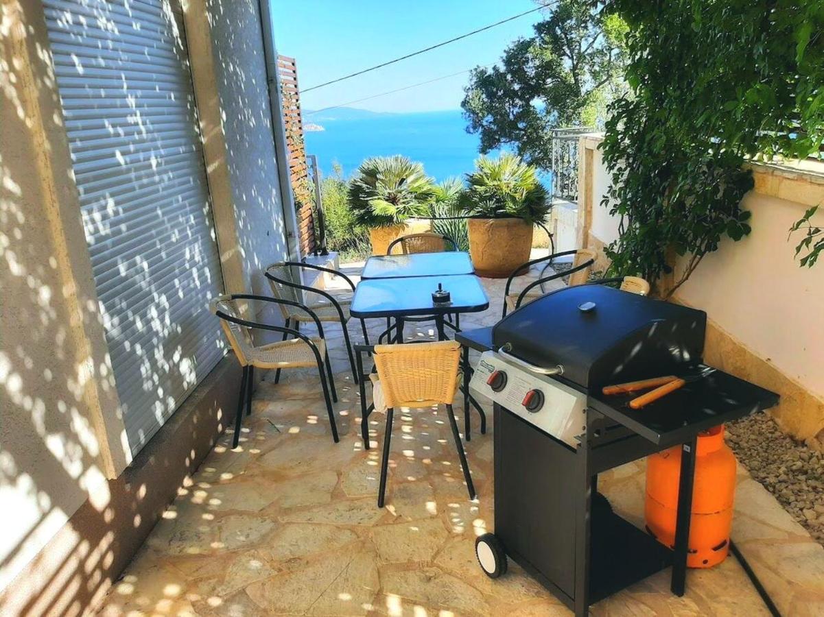 Apartments Oktopus 수토모레 외부 사진